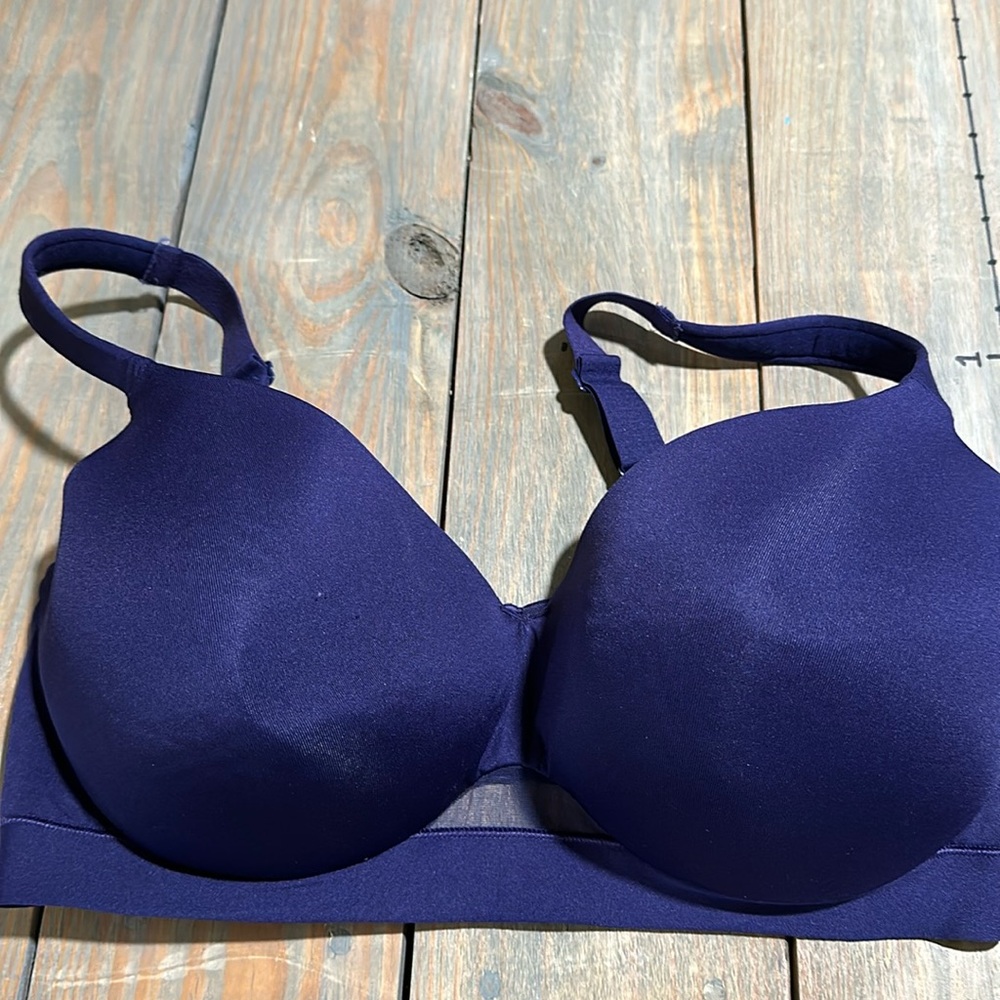 Plus Size Underwire Full Coverage Bra - image 1